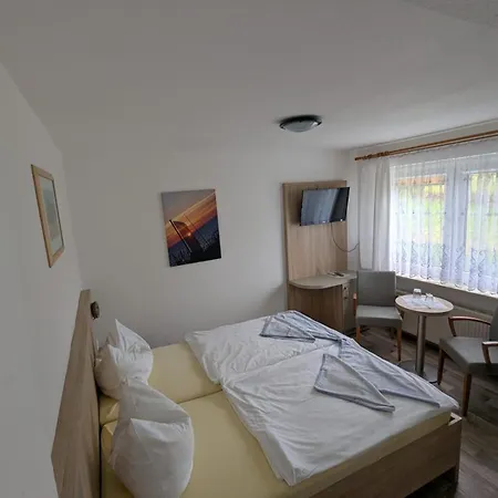 Pension&restaurant Haus Hiddensee Hotel