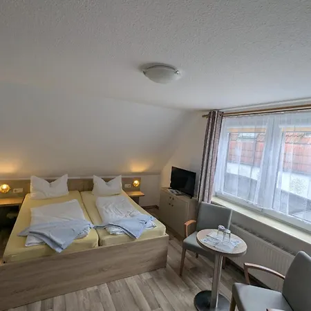 Pension&restaurant Haus Hiddensee * Kloster