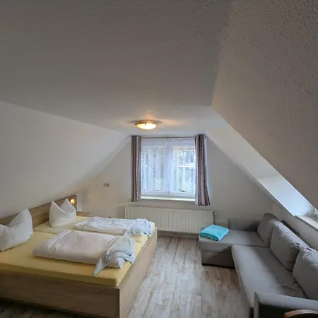 Pension&restaurant Haus Hiddensee Kloster