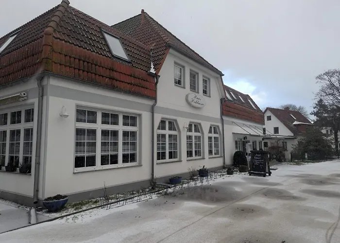 Otel & Restaurant Haus Hiddensee Kloster