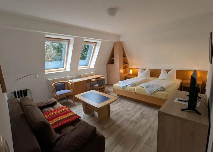 & Restaurant Haus Hiddensee Kloster